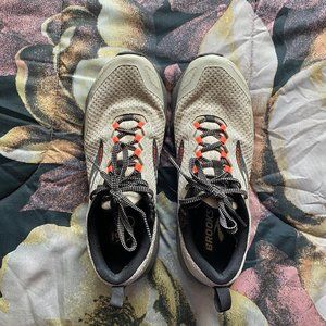 Brooks Divide Trail Running Shoes